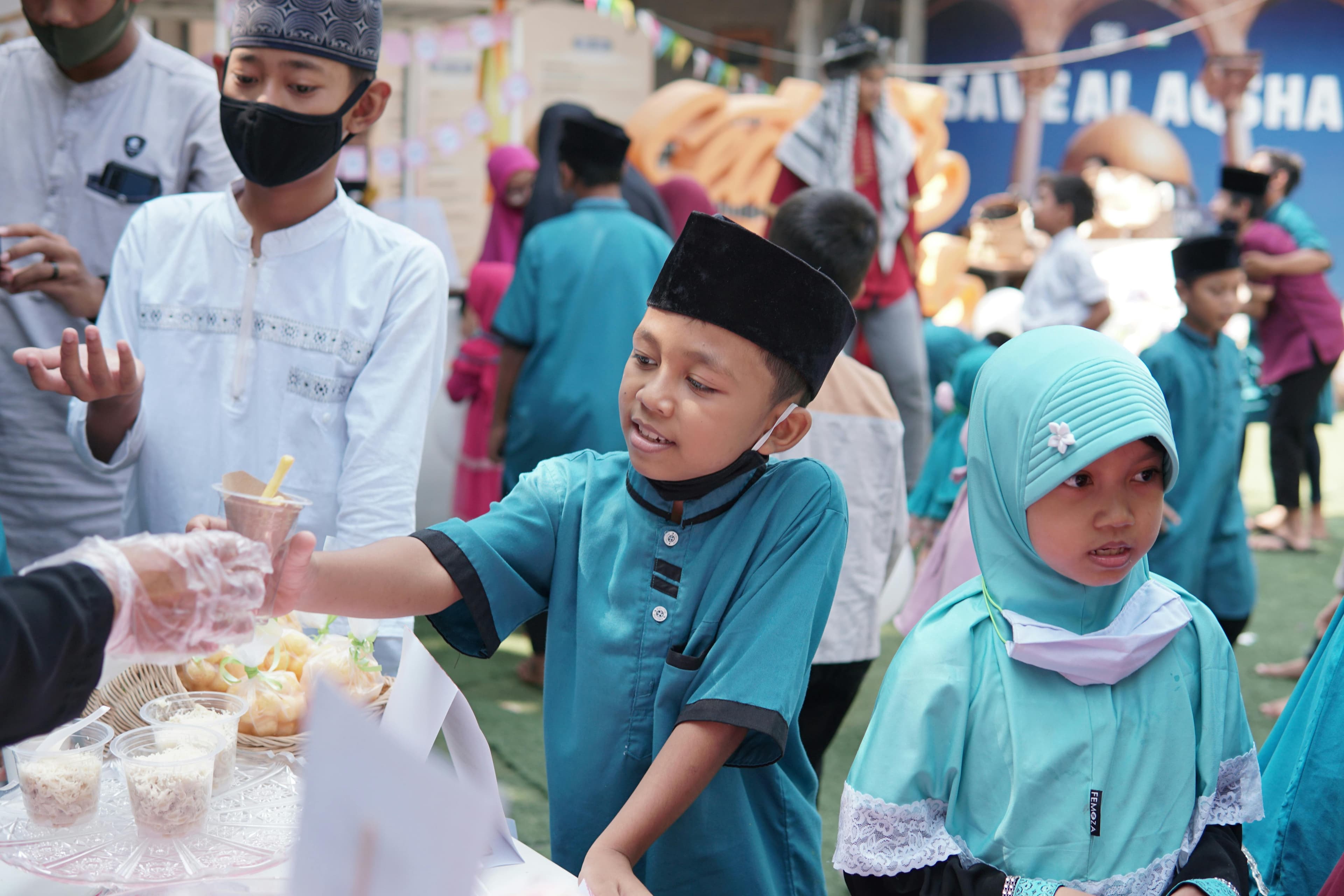 Foto utama berita: Bazzar Mingguan